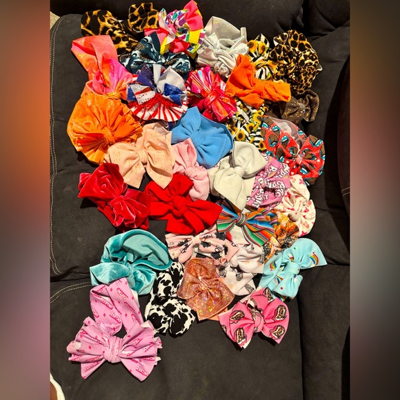 Bows🩷 newborn- 12 months head wraps!